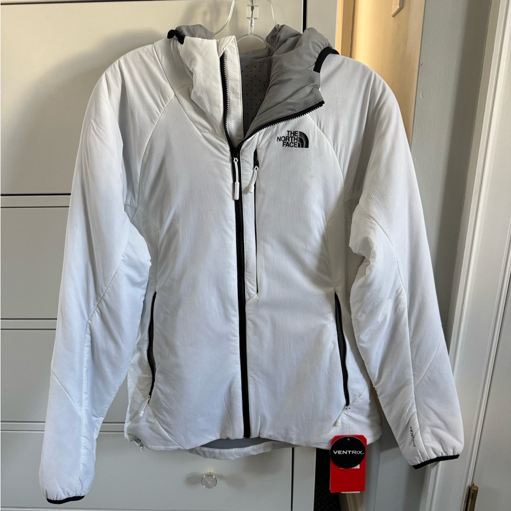 The North Face Women's White Jacket Medium, NWT
